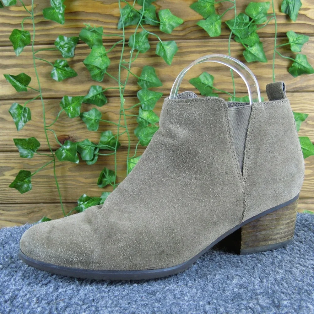 Blondo Taupe Suede Waterproof Ankle Booties Low Heel Elastic Side Women's 7‎